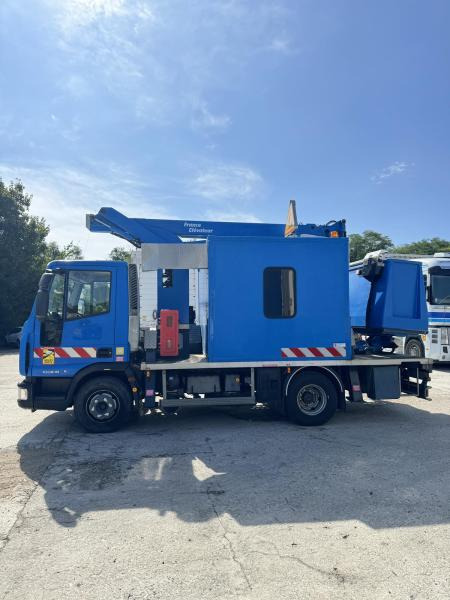 Iveco Eurocargo 100E18 - 트럭 탑재 고가작업 플랫폼 : 사진 5 Iveco Eurocargo 100E18 - 트럭 탑재 고가작업 플랫폼 : 사진 5
