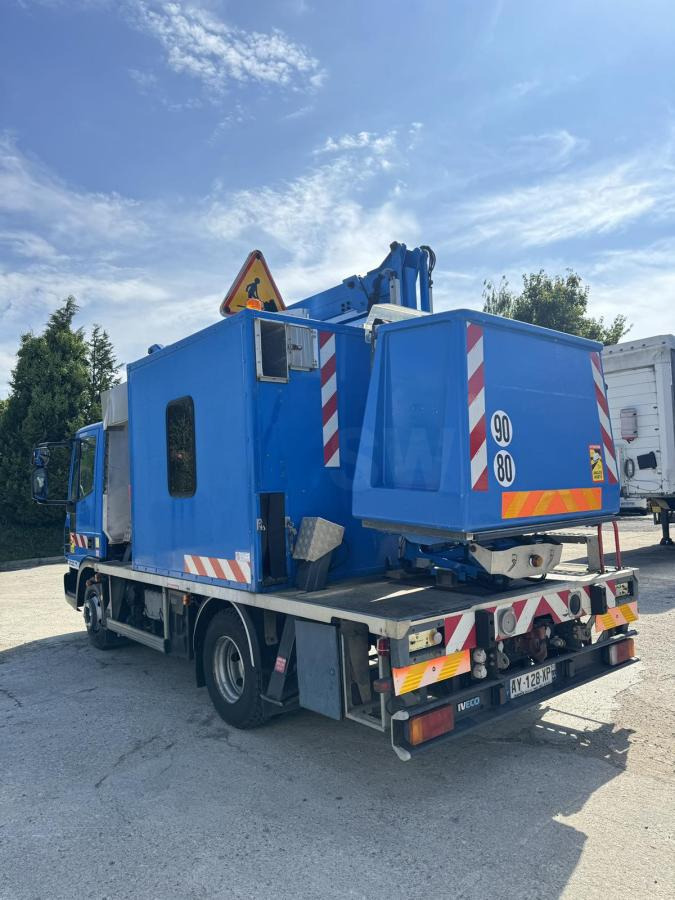 Iveco Eurocargo 100E18 - 트럭 탑재 고가작업 플랫폼 : 사진 4 Iveco Eurocargo 100E18 - 트럭 탑재 고가작업 플랫폼 : 사진 4
