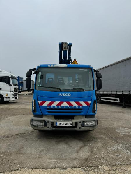 Iveco Eurocargo 100E19 - 트럭 탑재 고가작업 플랫폼 : 사진 2 Iveco Eurocargo 100E19 - 트럭 탑재 고가작업 플랫폼 : 사진 2