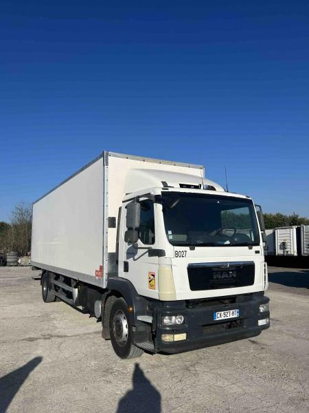 MAN TGM 18.250 - 박스 트럭 : 사진 1 MAN TGM 18.250 - 박스 트럭 : 사진 1