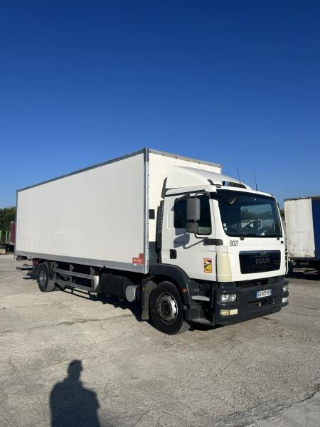 MAN TGM 18.250 - 박스 트럭 : 사진 5 MAN TGM 18.250 - 박스 트럭 : 사진 5