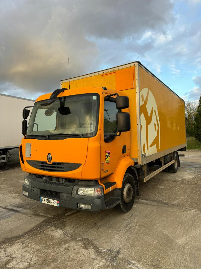 Renault Midlum 220 - 박스 트럭 : 사진 2 Renault Midlum 220 - 박스 트럭 : 사진 2