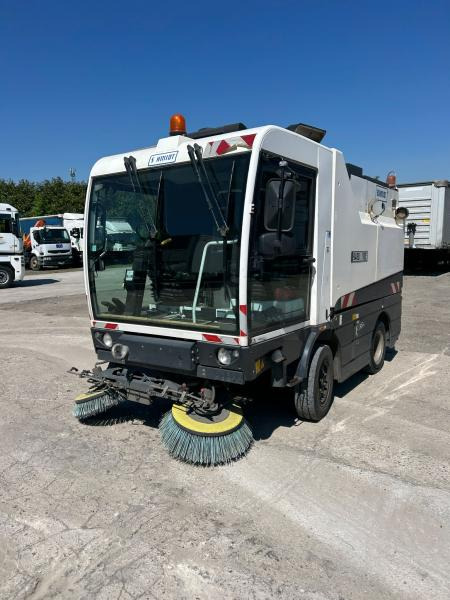 Schmidt Clingo 500 Compact 400 - 거리 청소 차량 : 사진 1 Schmidt Clingo 500 Compact 400 - 거리 청소 차량 : 사진 1