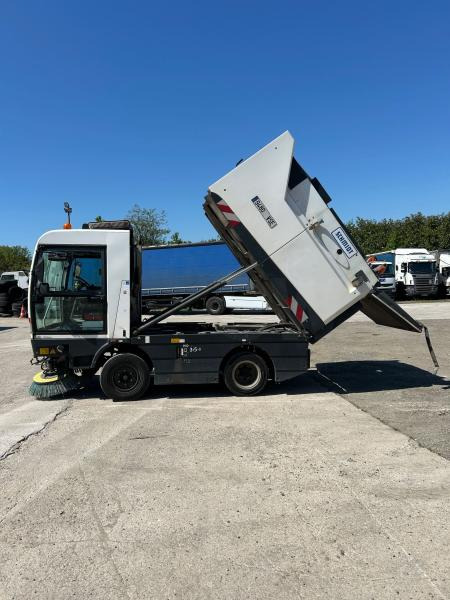 Schmidt Clingo 500 Compact 400 - 거리 청소 차량 : 사진 2 Schmidt Clingo 500 Compact 400 - 거리 청소 차량 : 사진 2