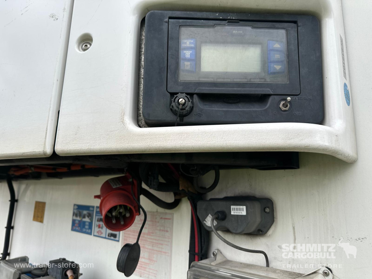 LAMBERET Reefer Multitemp - 등온 세미 트레일러 : 사진 2 LAMBERET Reefer Multitemp - 등온 세미 트레일러 : 사진 2