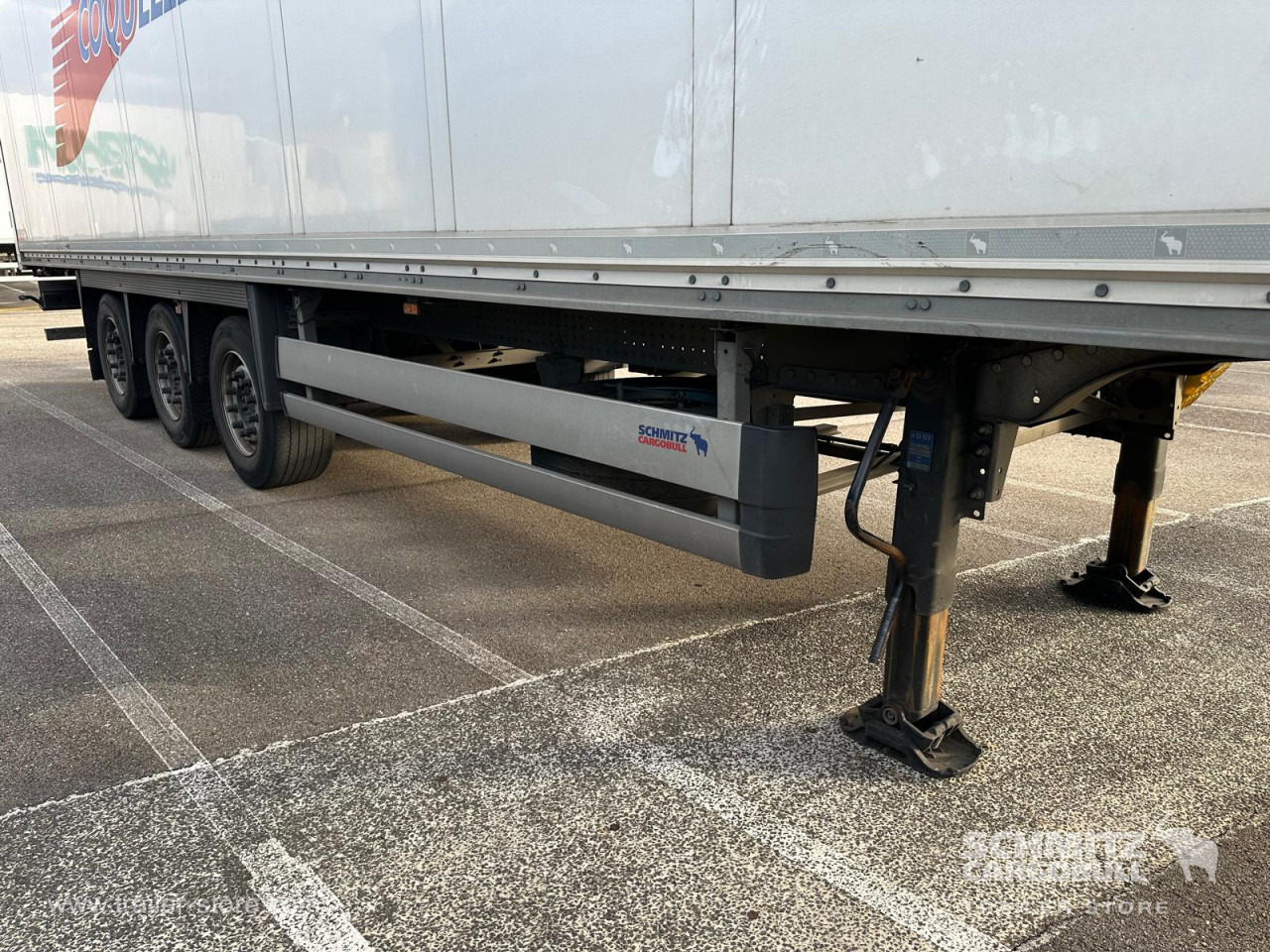 SCHMITZ Caisse sêche Mega - 밀폐형 박스 세미 트레일러 : 사진 2 SCHMITZ Caisse sêche Mega - 밀폐형 박스 세미 트레일러 : 사진 2