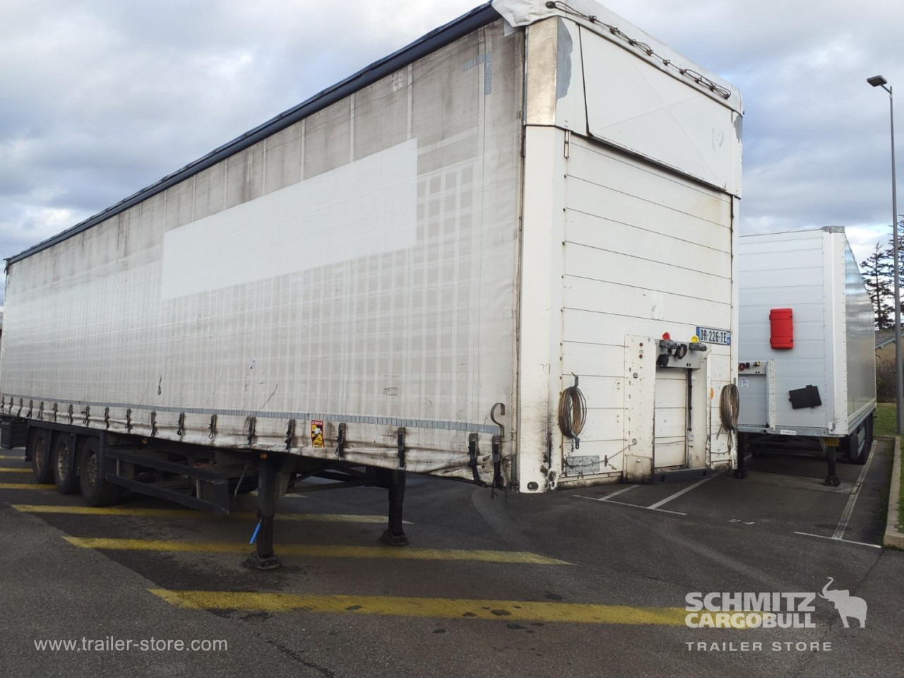 SCHMITZ Curtainsider Standard - 커튼사이더 세미 트레일러 : 사진 1 SCHMITZ Curtainsider Standard - 커튼사이더 세미 트레일러 : 사진 1