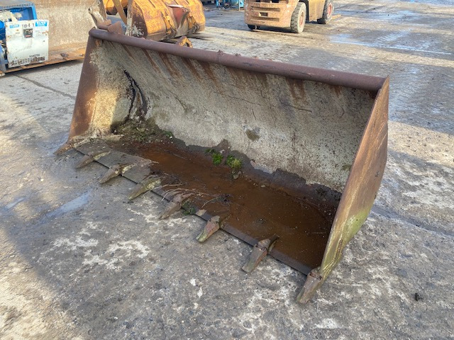 Case 580 - 로더 버킷 : 사진 1 Case 580 - 로더 버킷 : 사진 1