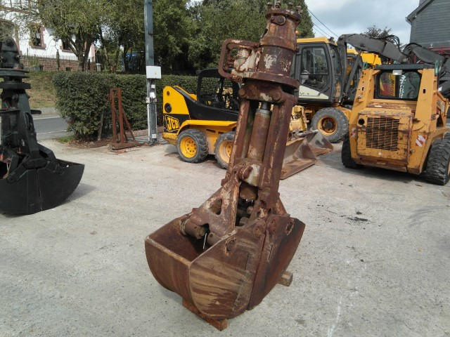 O&K 778062 - 클램쉘 버킷 : 사진 1 O&K 778062 - 클램쉘 버킷 : 사진 1