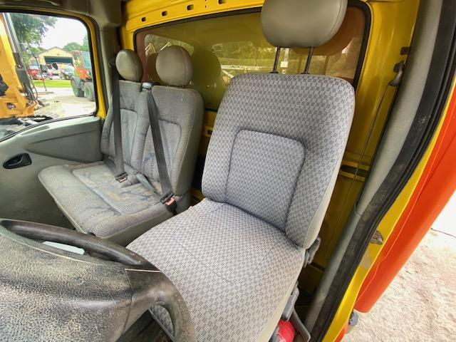 박스 밴 Renault Mascott 130.35 : 사진 8