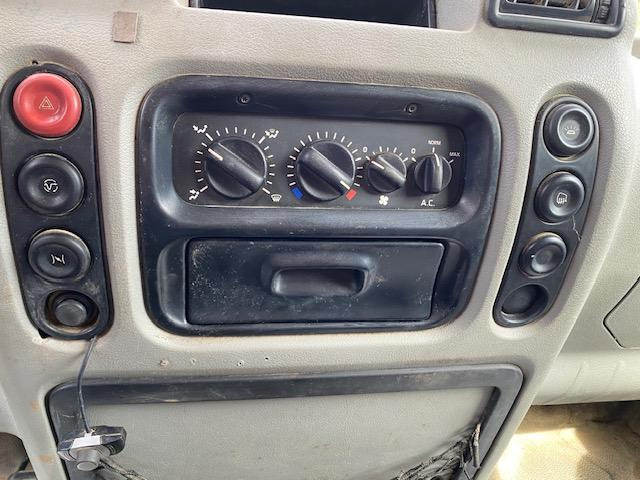 박스 밴 Renault Mascott 130.35 : 사진 7