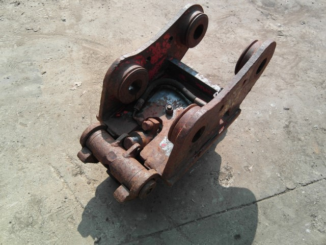 - 퀵 커플러 : 사진 3 - 퀵 커플러 : 사진 3