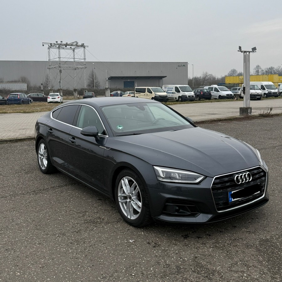 AUDI A5 Sportback TÜV bis Okt. 2027 - 스테이션 왜건 : 사진 2 AUDI A5 Sportback TÜV bis Okt. 2027 - 스테이션 왜건 : 사진 2