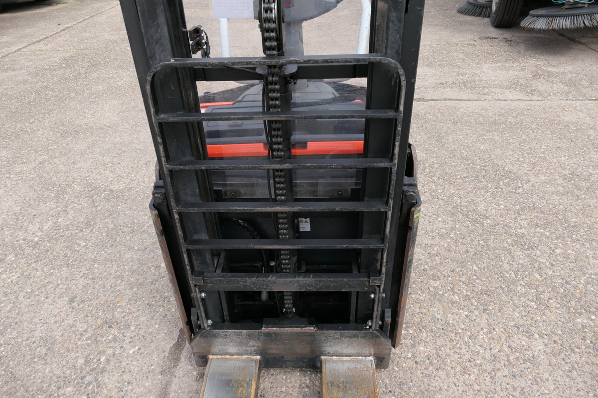 BT SWE 200D Batterie 46/2021 - 팔레트 트럭 : 사진 4 BT SWE 200D Batterie 46/2021 - 팔레트 트럭 : 사진 4