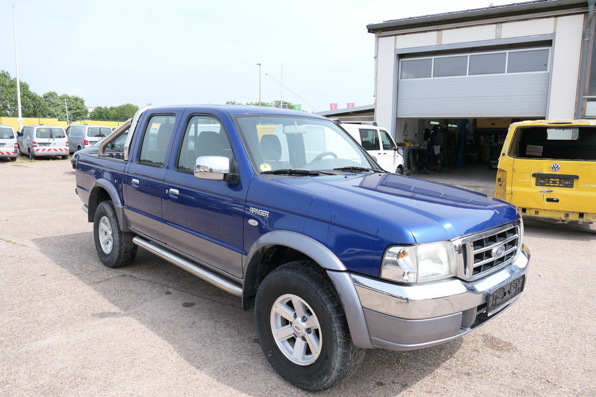 FORD Ranger 4x4 KLIMA AHK - 픽업트럭 : 사진 2 FORD Ranger 4x4 KLIMA AHK - 픽업트럭 : 사진 2