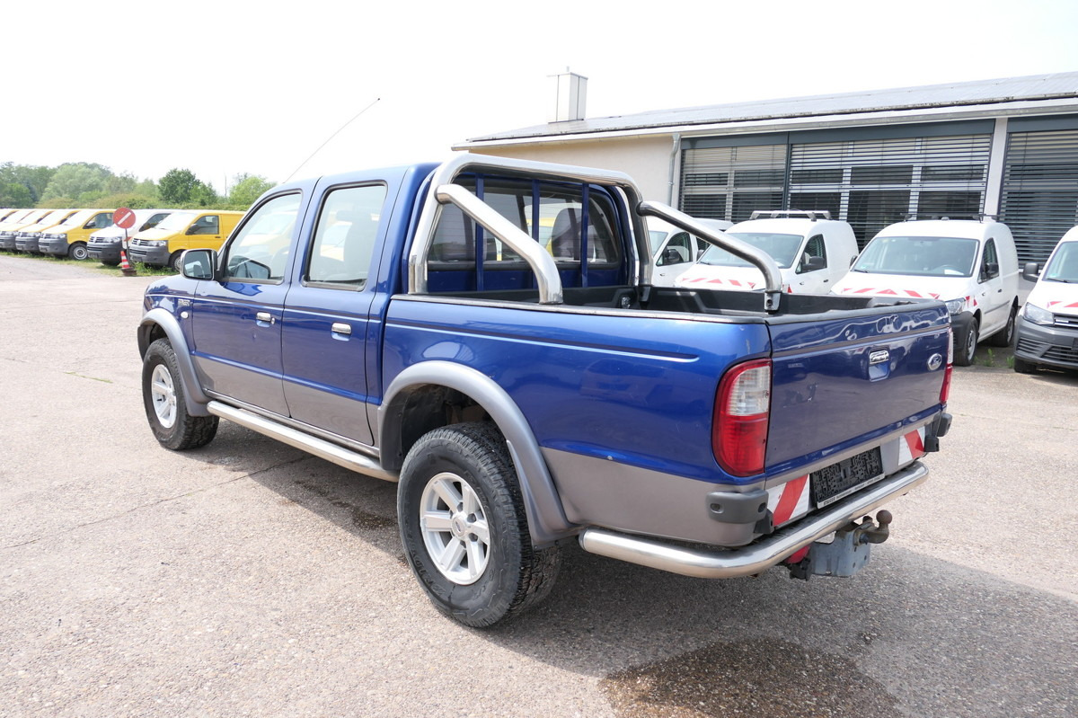 FORD Ranger 4x4 KLIMA AHK - 픽업트럭 : 사진 4 FORD Ranger 4x4 KLIMA AHK - 픽업트럭 : 사진 4