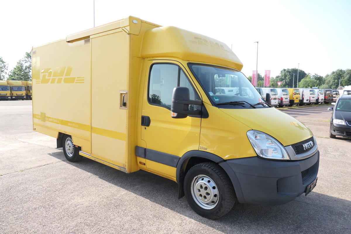 IVECO Daily 35 S11 C30C AUTOMATIK KAMERA MAXI Regale D - 박스 밴 : 사진 2 IVECO Daily 35 S11 C30C AUTOMATIK KAMERA MAXI Regale D - 박스 밴 : 사진 2