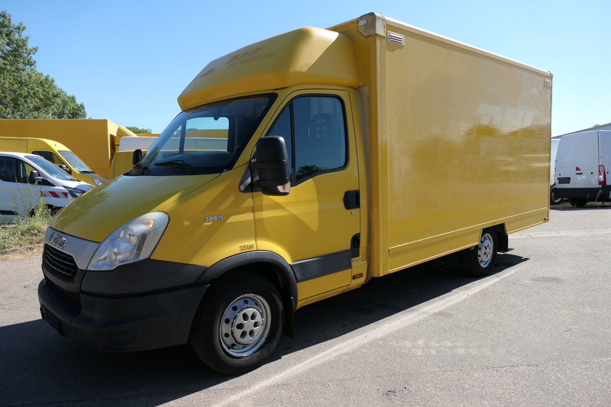 IVECO Daily 35 S11 C30C AUTOMATIK KAMERA Regale LUFT D - 박스 밴 : 사진 1 IVECO Daily 35 S11 C30C AUTOMATIK KAMERA Regale LUFT D - 박스 밴 : 사진 1