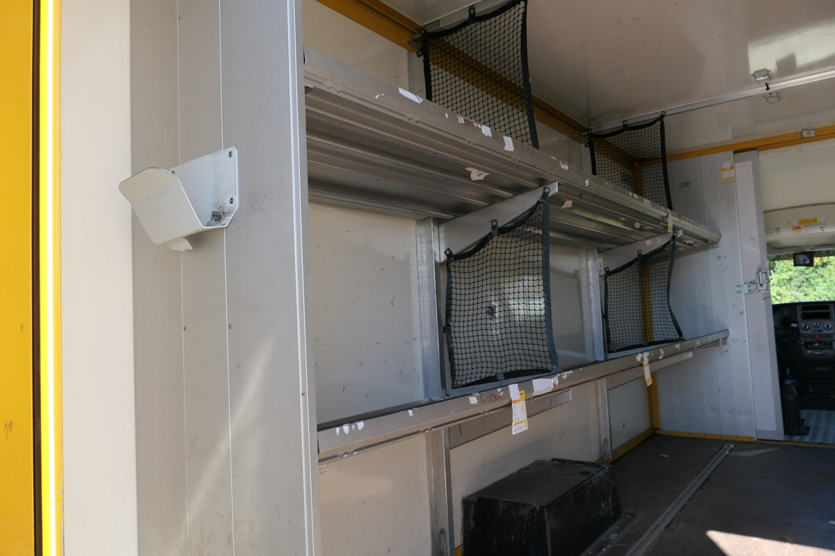 IVECO Daily 35 S11 C30C AUTOMATIK KAMERA Regale LUFT D - 박스 밴 : 사진 5 IVECO Daily 35 S11 C30C AUTOMATIK KAMERA Regale LUFT D - 박스 밴 : 사진 5