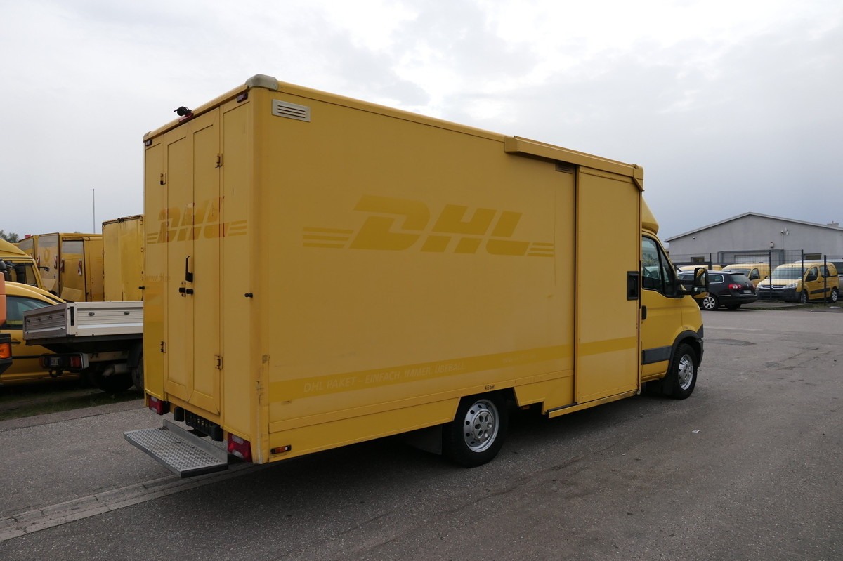 IVECO Daily 35 S11 C30C AUTOMATIK KAMERA Regale LUFT D - 박스 밴 : 사진 3 IVECO Daily 35 S11 C30C AUTOMATIK KAMERA Regale LUFT D - 박스 밴 : 사진 3
