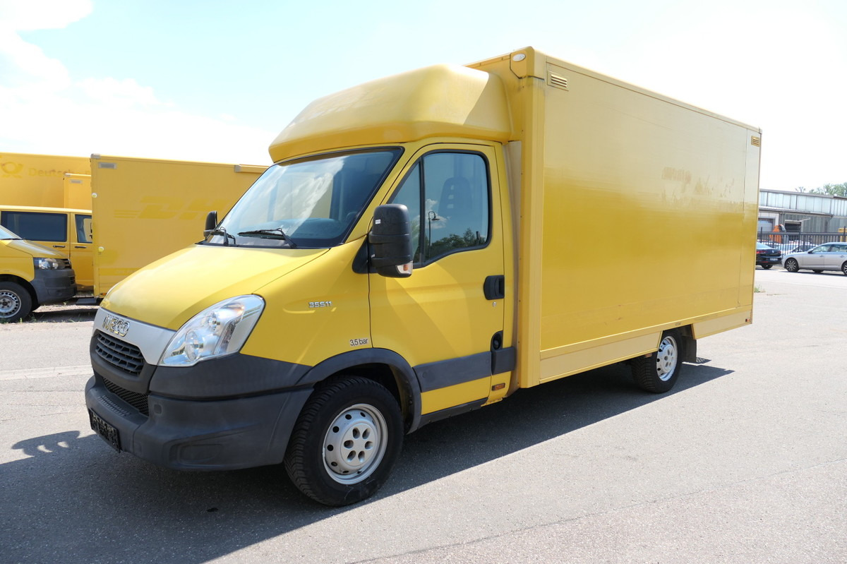 IVECO Daily 35 S11 C30C AUTOMATIK KAMERA Regale LUFT D - 박스 밴 : 사진 1 IVECO Daily 35 S11 C30C AUTOMATIK KAMERA Regale LUFT D - 박스 밴 : 사진 1