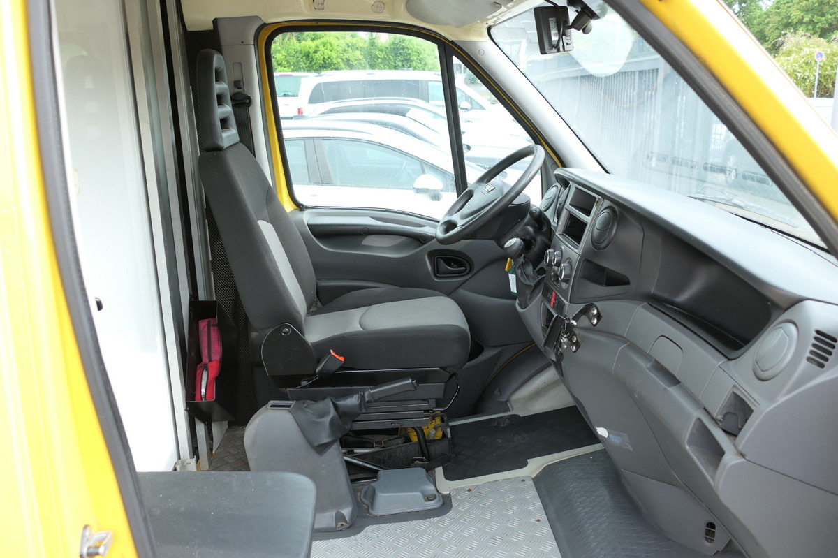 IVECO Daily 35 S11 C30C AUTOMATIK KAMERA Regale LUFT D - 박스 밴 : 사진 5 IVECO Daily 35 S11 C30C AUTOMATIK KAMERA Regale LUFT D - 박스 밴 : 사진 5