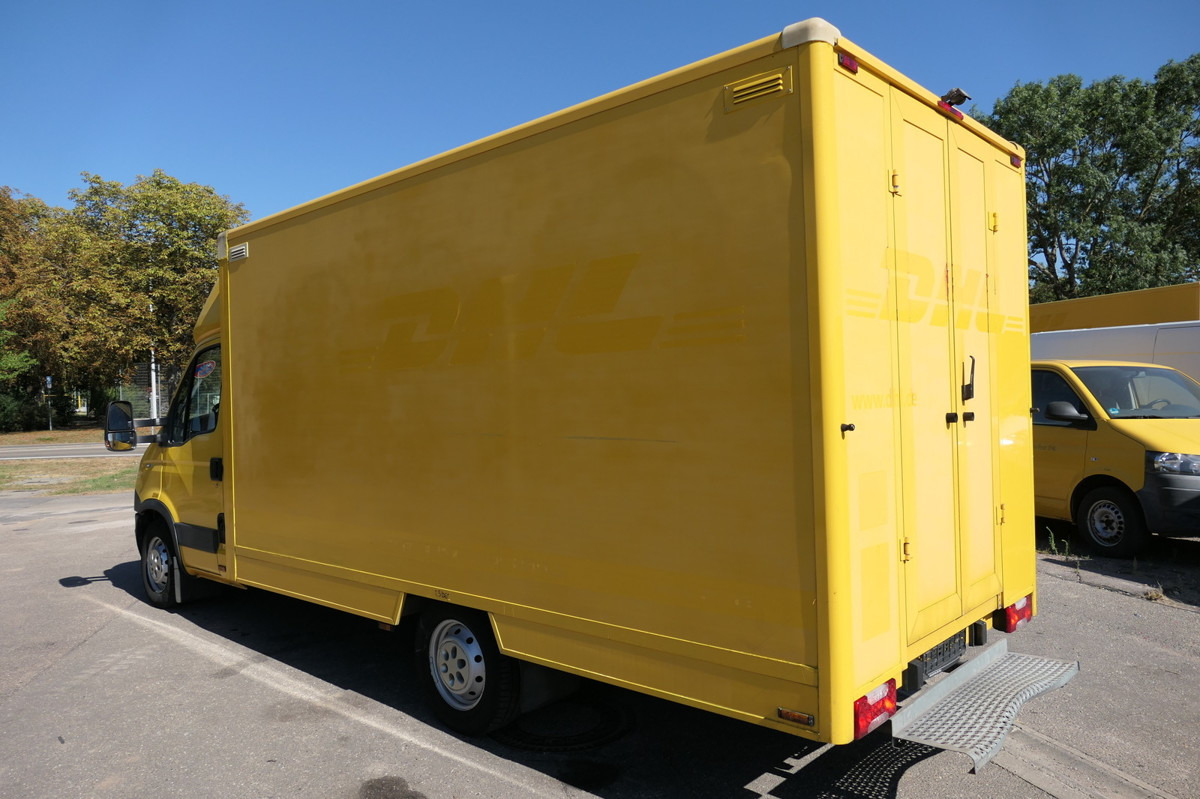 IVECO Daily 35 S11 C30C AUTOMATIK KAMERA Regale LUFT D - 박스 밴 : 사진 4 IVECO Daily 35 S11 C30C AUTOMATIK KAMERA Regale LUFT D - 박스 밴 : 사진 4