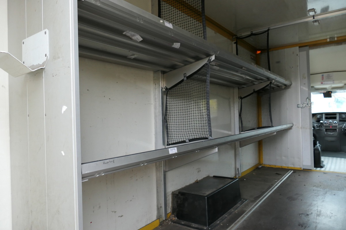 박스 밴 IVECO Daily 35 S11 C30C AUTOMATIK KAMERA Regale LUFT D : 사진 7 박스 밴 IVECO Daily 35 S11 C30C AUTOMATIK KAMERA Regale LUFT D : 사진 7