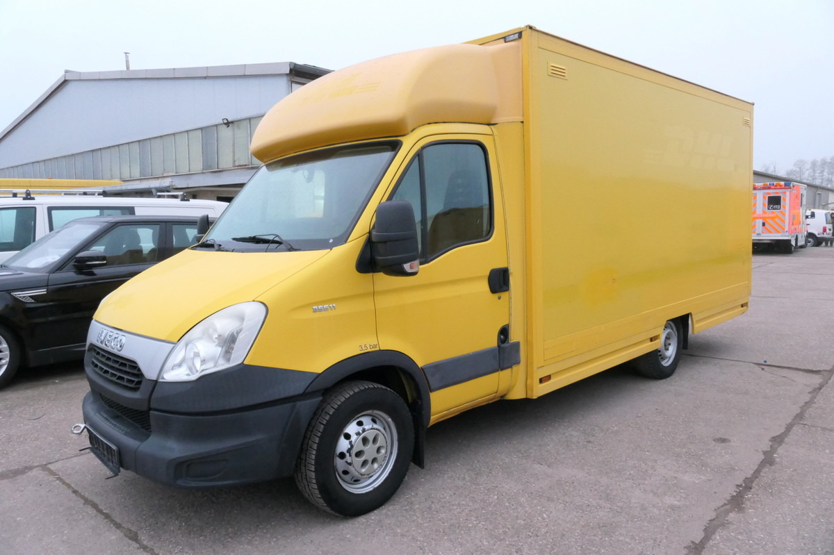IVECO Daily 35 S11 C30C AUTOMATIK KAMERA Regale LUFT D - 박스 밴 : 사진 1 IVECO Daily 35 S11 C30C AUTOMATIK KAMERA Regale LUFT D - 박스 밴 : 사진 1