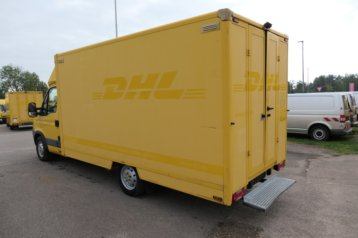 IVECO Daily 35 S11 C30C AUTOMATIK KAMERA Regale LUFT - 박스 밴 : 사진 4 IVECO Daily 35 S11 C30C AUTOMATIK KAMERA Regale LUFT - 박스 밴 : 사진 4