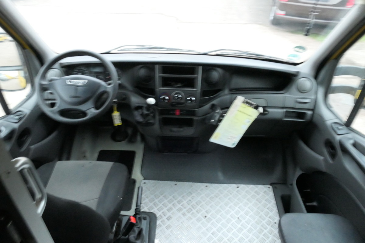 박스 밴 IVECO Daily 35 S11 C30C AUTOMATIK Regale LUFT - EURO 5 : 사진 6