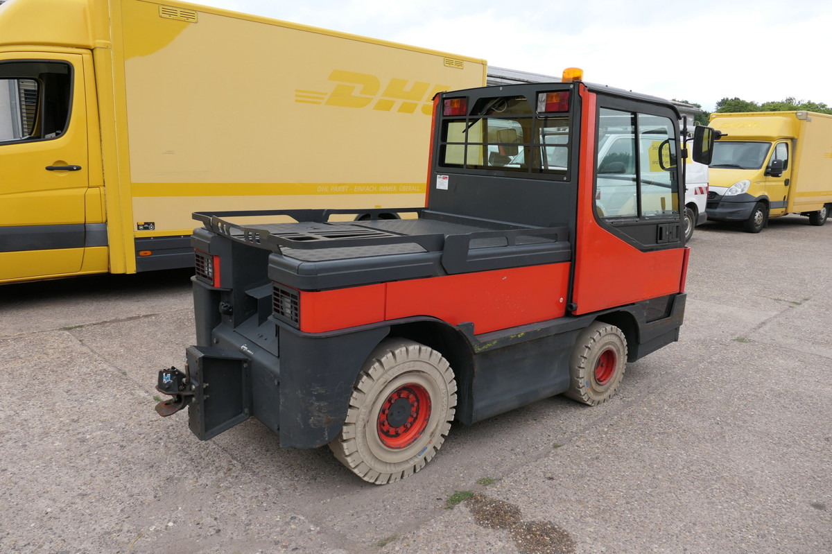 LINDE P250 Schlepper AHK Batterie 10/2022 Schiebetüren - 견인 트랙터 : 사진 3 LINDE P250 Schlepper AHK Batterie 10/2022 Schiebetüren - 견인 트랙터 : 사진 3