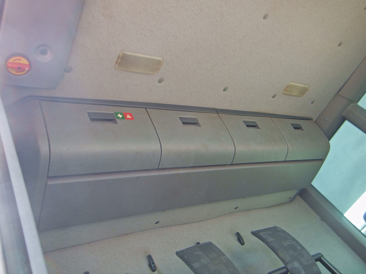 쓰레기차 운반 물 쓰레기 MERCEDES-BENZ 2629 Econic Zöller Medium XXL Pressplattenaufbau : 사진 8