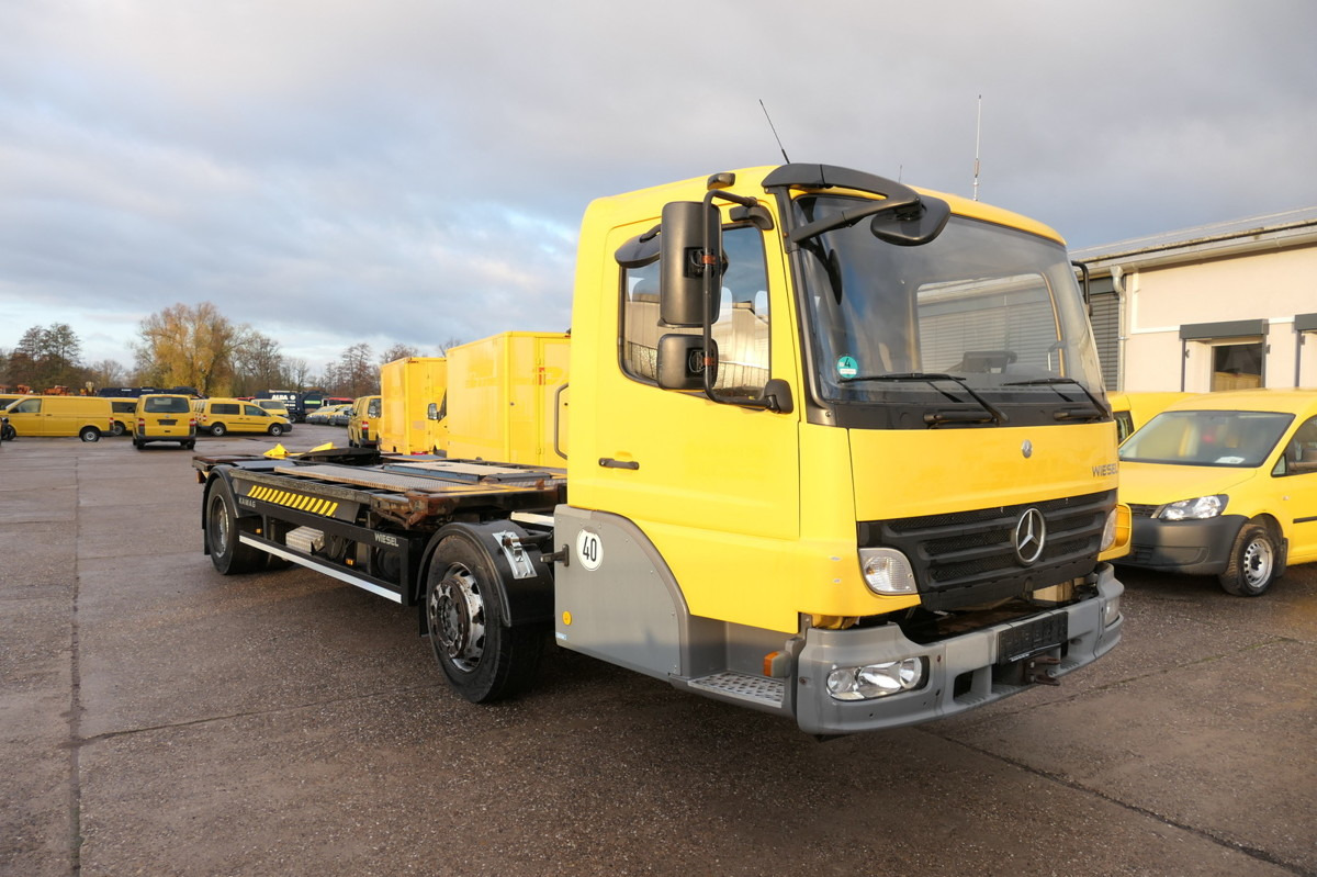 MERCEDES-BENZ KAMAG WBH 25 Wiesel Terberg Umsetzfahrz. Sattelk - 컨테이너 운반 장치/ 스와프 보디 트럭 : 사진 3 MERCEDES-BENZ KAMAG WBH 25 Wiesel Terberg Umsetzfahrz. Sattelk - 컨테이너 운반 장치/ 스와프 보디 트럭 : 사진 3