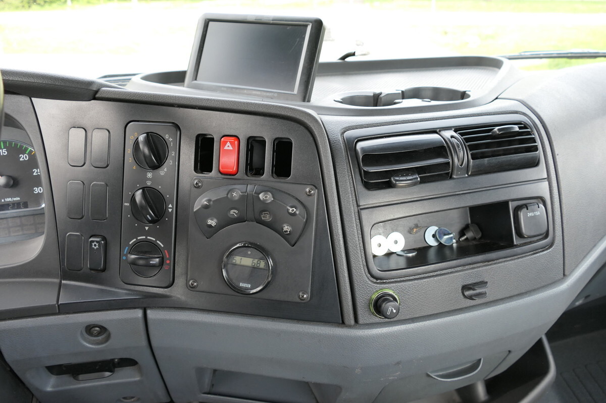 컨테이너 운반 장치/ 스와프 보디 트럭 MERCEDES-BENZ KAMAG WBH 25 Wiesel Terberg Umsetzfahrz. Sattelk : 사진 15 컨테이너 운반 장치/ 스와프 보디 트럭 MERCEDES-BENZ KAMAG WBH 25 Wiesel Terberg Umsetzfahrz. Sattelk : 사진 15