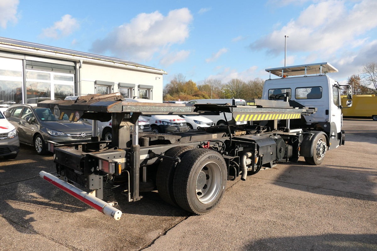 MERCEDES-BENZ Kamag Wiesel WBH 25 E4-D - 컨테이너 운반 장치/ 스와프 보디 트럭 : 사진 2 MERCEDES-BENZ Kamag Wiesel WBH 25 E4-D - 컨테이너 운반 장치/ 스와프 보디 트럭 : 사진 2