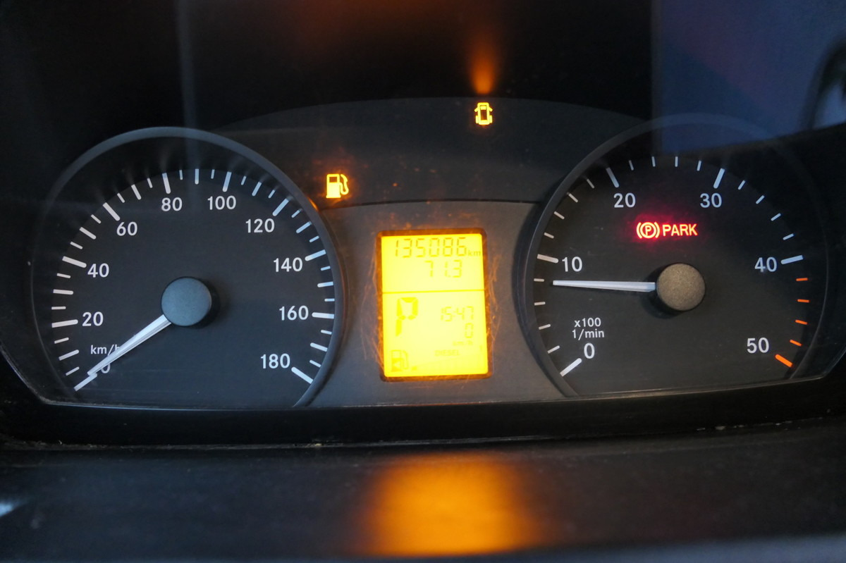 박스 밴 MERCEDES-BENZ SPRINTER 310 CDI MAXI EURO-5 KOFFER REGALE KAMER : 사진 10 박스 밴 MERCEDES-BENZ SPRINTER 310 CDI MAXI EURO-5 KOFFER REGALE KAMER : 사진 10