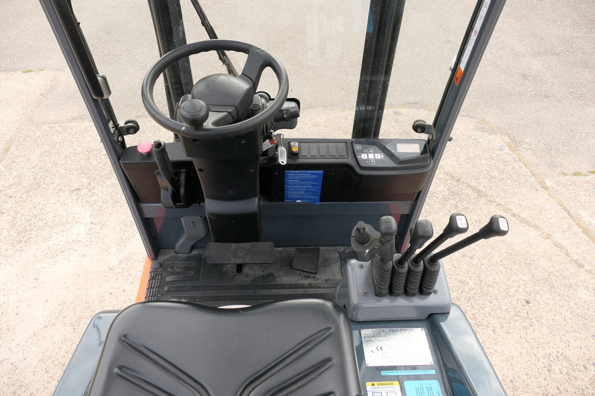 TOYOTA 7 FBEST 15 DUPLEX 4-VENTIL 3-Rad - 전기 지게차 : 사진 5 TOYOTA 7 FBEST 15 DUPLEX 4-VENTIL 3-Rad - 전기 지게차 : 사진 5