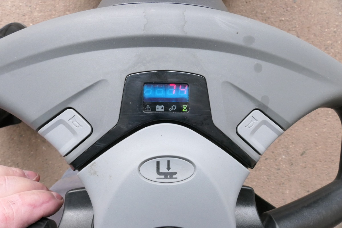 TOYOTA SWE 080L Batterie 12/2022 - 팔레트 트럭 : 사진 5 TOYOTA SWE 080L Batterie 12/2022 - 팔레트 트럭 : 사진 5