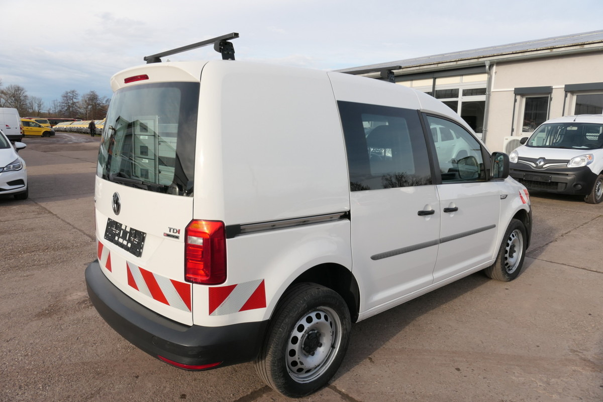 VW Caddy 2.0 TDI 4Motion Klima Werkstatteinbauten T - 소형 밴 : 사진 4 VW Caddy 2.0 TDI 4Motion Klima Werkstatteinbauten T - 소형 밴 : 사진 4