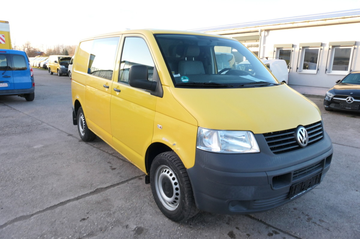 VW T5 Transporter 1.9 TDI PARKTRONIK 2xSCHIEBETÜR - 소형 밴 : 사진 3 VW T5 Transporter 1.9 TDI PARKTRONIK 2xSCHIEBETÜR - 소형 밴 : 사진 3