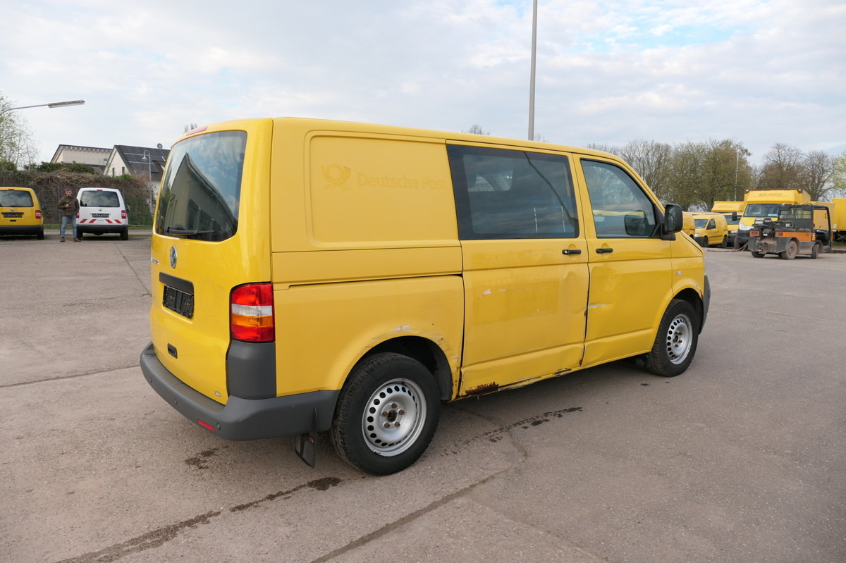 VW T5 Transporter 1.9 TDI PARKTRONIK 2xSCHIEBETÜR - 소형 밴 : 사진 4 VW T5 Transporter 1.9 TDI PARKTRONIK 2xSCHIEBETÜR - 소형 밴 : 사진 4