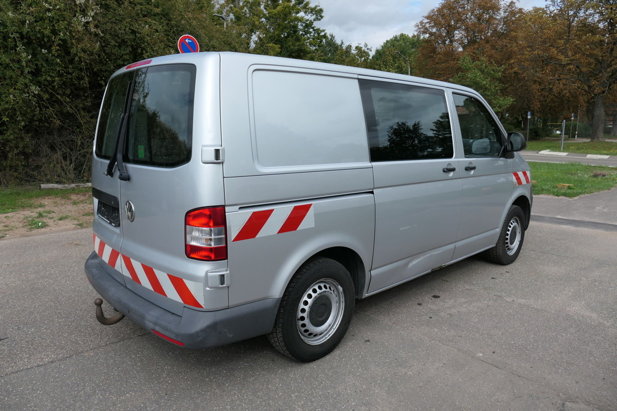 VW T5 Transporter 2.0 TDI 4Motion Flügeltür Klima A - 소형 밴 : 사진 4 VW T5 Transporter 2.0 TDI 4Motion Flügeltür Klima A - 소형 밴 : 사진 4