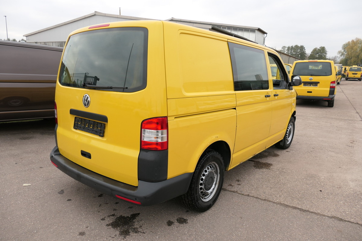 VW T5 Transporter 2.0 TDI COC - 소형 밴 : 사진 4 VW T5 Transporter 2.0 TDI COC - 소형 밴 : 사진 4