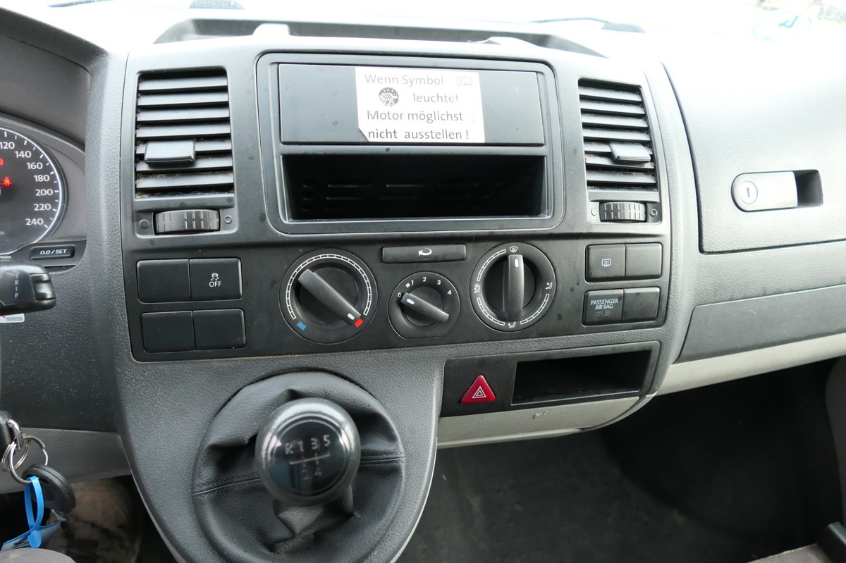 소형 밴 VW T5 Transporter 2.0 TDI EURO-5 2xSCHIEBETÜR PARKT : 사진 10