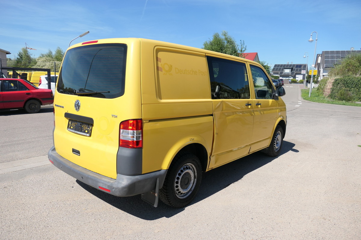 VW T5 Transporter 2.0 TDI EURO-5 2xSCHIEBETÜR PARKT - 소형 밴 : 사진 4 VW T5 Transporter 2.0 TDI EURO-5 2xSCHIEBETÜR PARKT - 소형 밴 : 사진 4