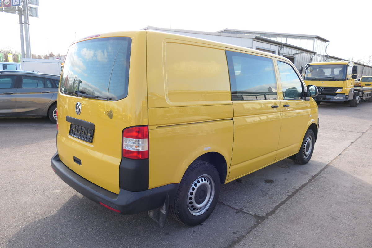 VW T5 Transporter 2.0 TDI EURO-5 CoC 2xSCHIEBETÜR P - 소형 밴 : 사진 4 VW T5 Transporter 2.0 TDI EURO-5 CoC 2xSCHIEBETÜR P - 소형 밴 : 사진 4