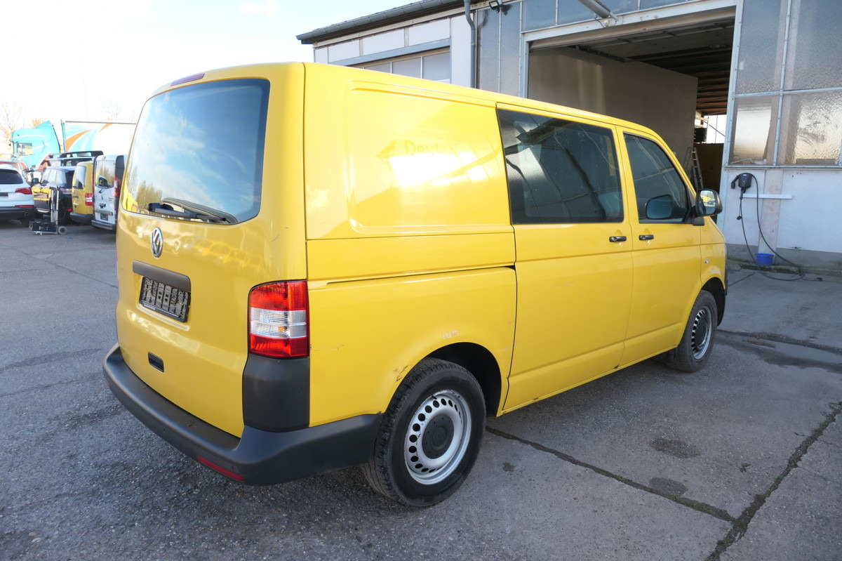 VW T5 Transporter 2.0 TDI EURO-5 CoC PARKTRONIK - 소형 밴 : 사진 4 VW T5 Transporter 2.0 TDI EURO-5 CoC PARKTRONIK - 소형 밴 : 사진 4