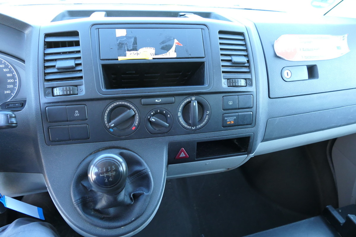 소형 밴 VW T5 Transporter 2.0 TDI EURO-5 PARKTRONIK CoC : 사진 12