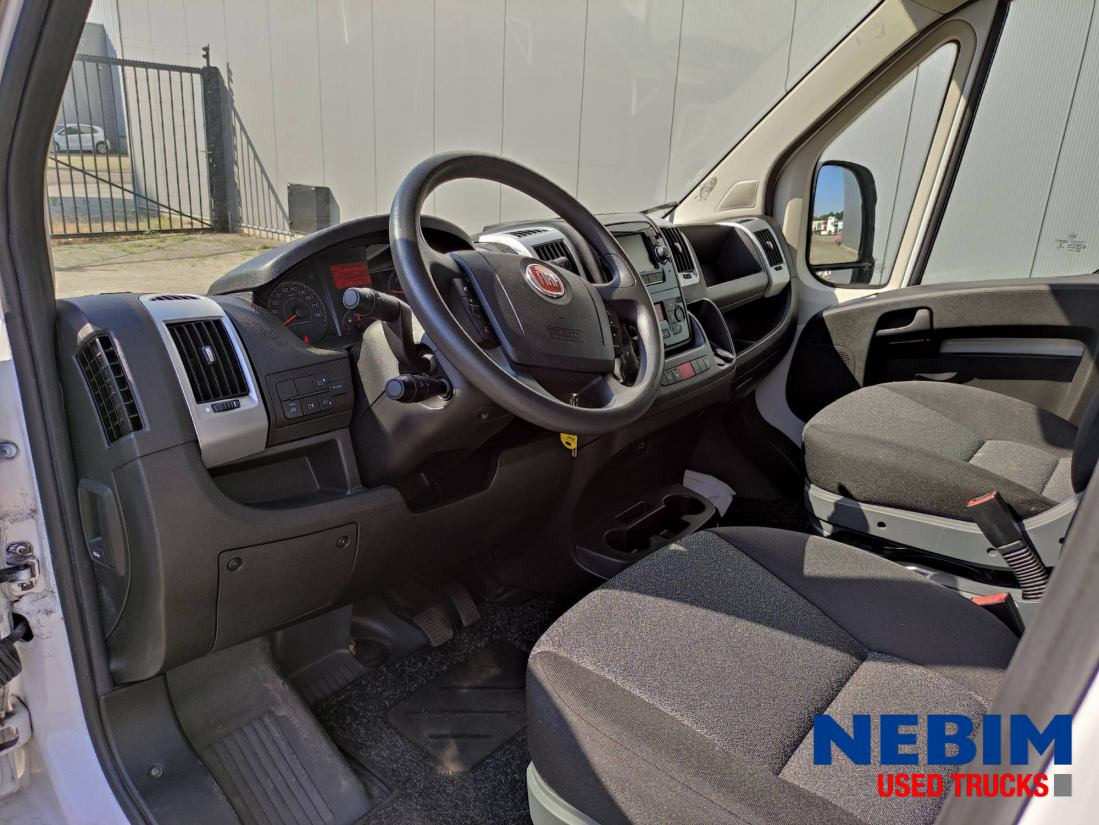 Fiat Ducato 2.3 140PK - L3H2 - Automatic Gearbox - 패널 밴 : 사진 3 Fiat Ducato 2.3 140PK - L3H2 - Automatic Gearbox - 패널 밴 : 사진 3